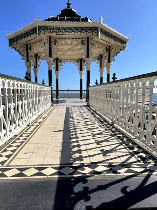 Cosy Home Away From Home. Brighton Exteriör bild